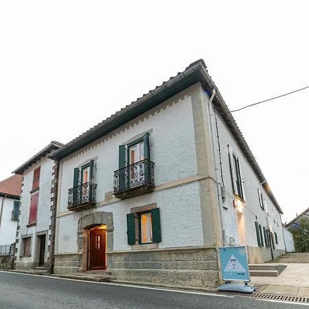 Lorentx Aterpea Burguete Bagian luar foto